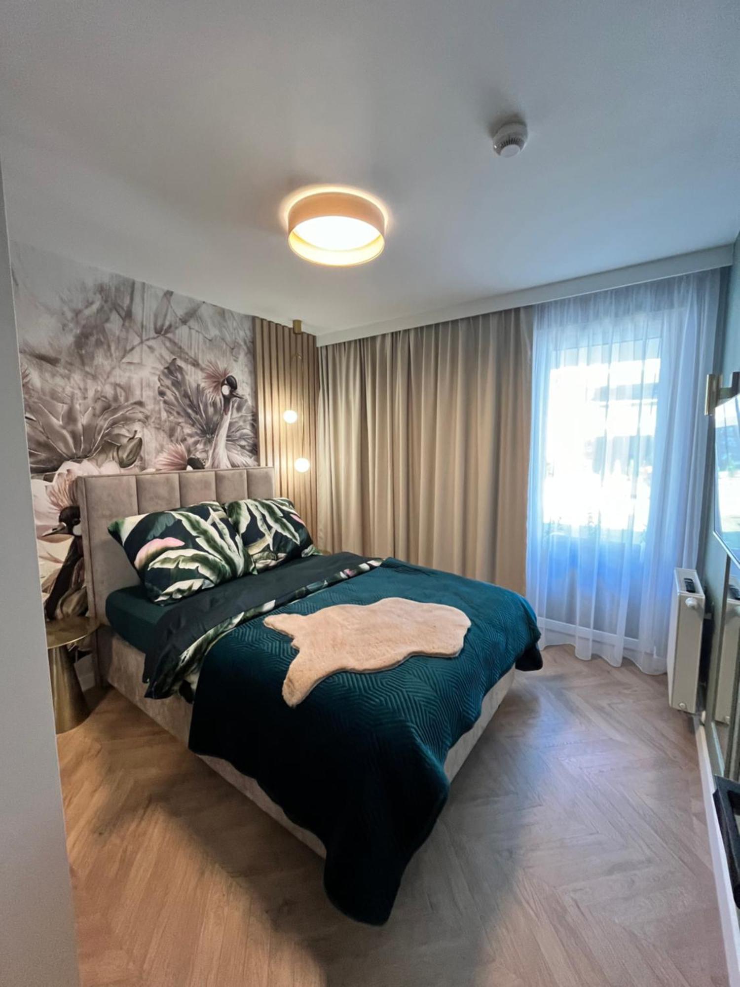 Apartment Luksusowy Przy Plazy Grzybowo (West Pomeranian)